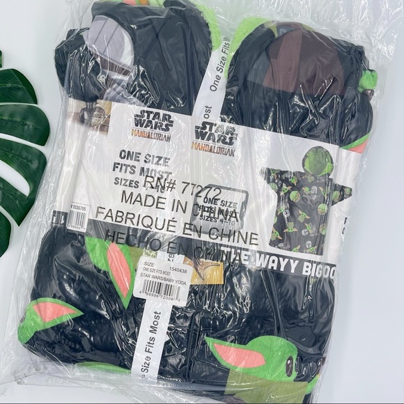 Star Wars Grogu The Mandalorian Oversized Soft Hoodie One Size Fits Most 4-10 - Picture 5 of 6